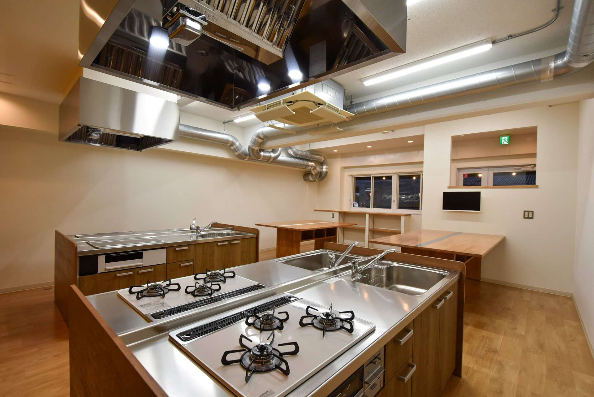 大阪 料理教室様 新装工事