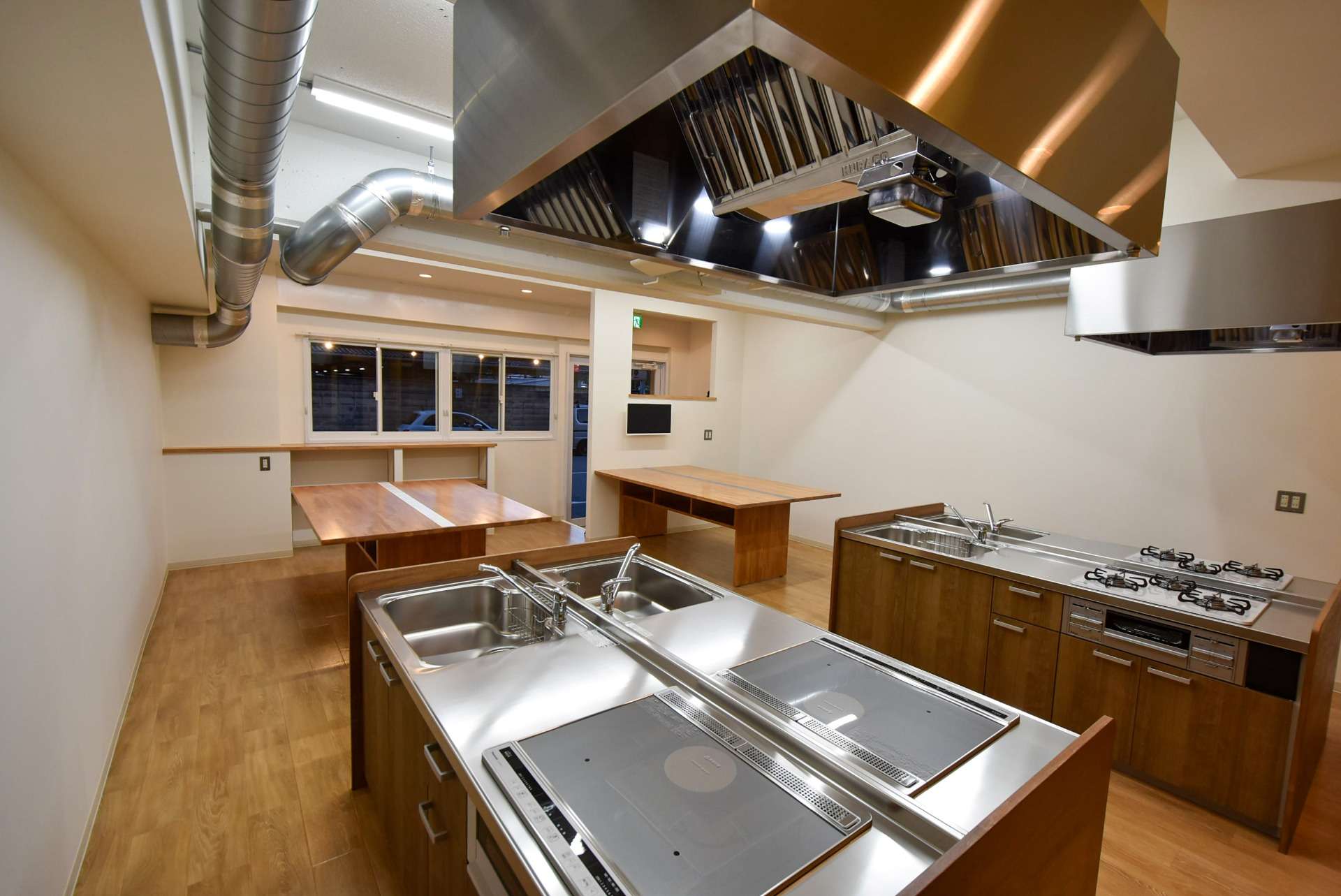 大阪 料理教室様 新装工事