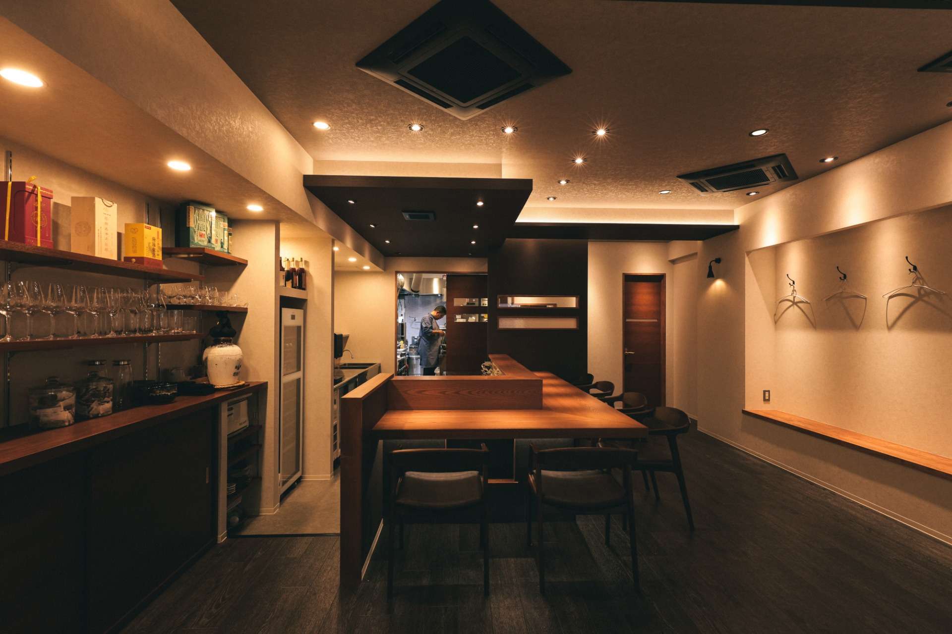 f 料理店様 新装工事