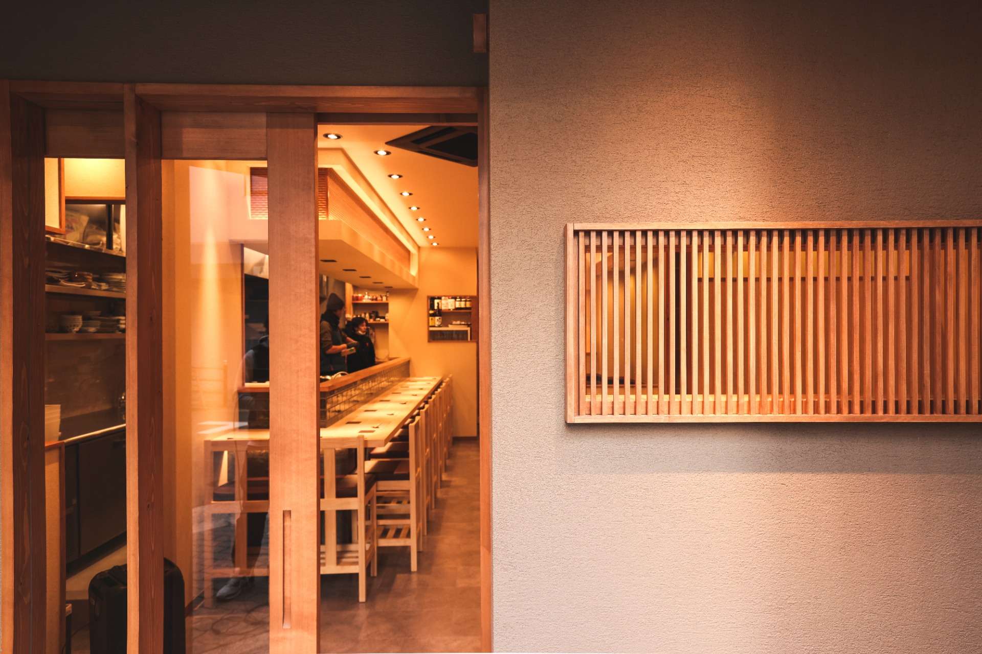 大阪市港区 居酒屋 わかば様 新装工事